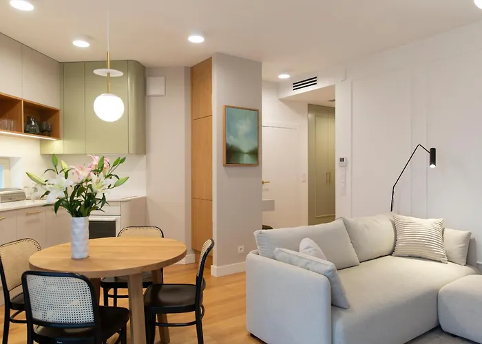 Mb By The Sea - Dolcevita Premium Apartment *